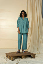 Load image into Gallery viewer, Tempest Hemp Cotton V Neck Top