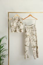 Load image into Gallery viewer, Live Leafy 3-Piece Blazer Set with Vest & Pants