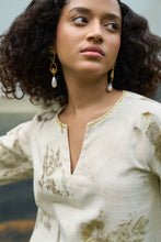 Load image into Gallery viewer, Live Leafy Classic Kurta