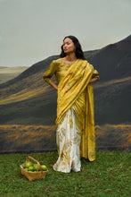 Load image into Gallery viewer, Yellow Saree