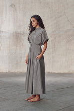 Load image into Gallery viewer, Grey Organic Cotton Structured Maxi Dress