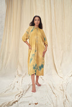 Load image into Gallery viewer, Bloom Freesize Maxi Dress