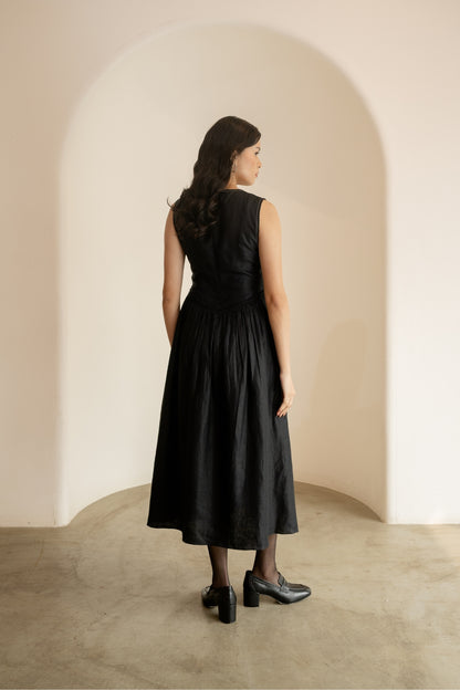 Ebony Black Sleeveless Midi Dress