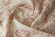 Load image into Gallery viewer, Pink Foliage Vest &amp; Flared Pants Set
