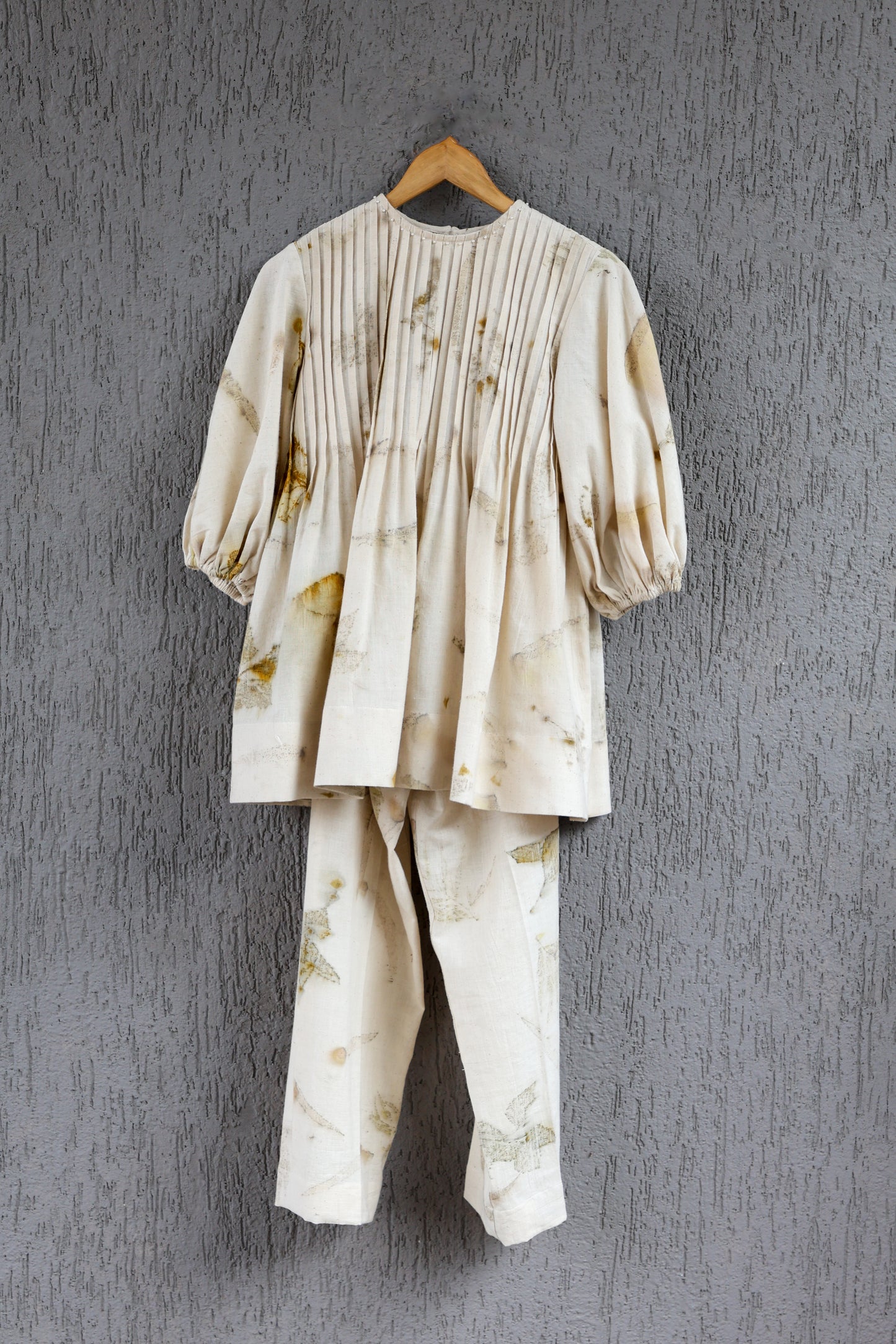 Live Leafy Pintucks Top & Pants Set