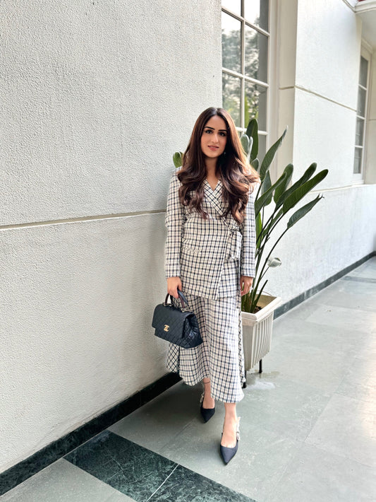 Checkmate Kala Cotton Tie Up Blazer