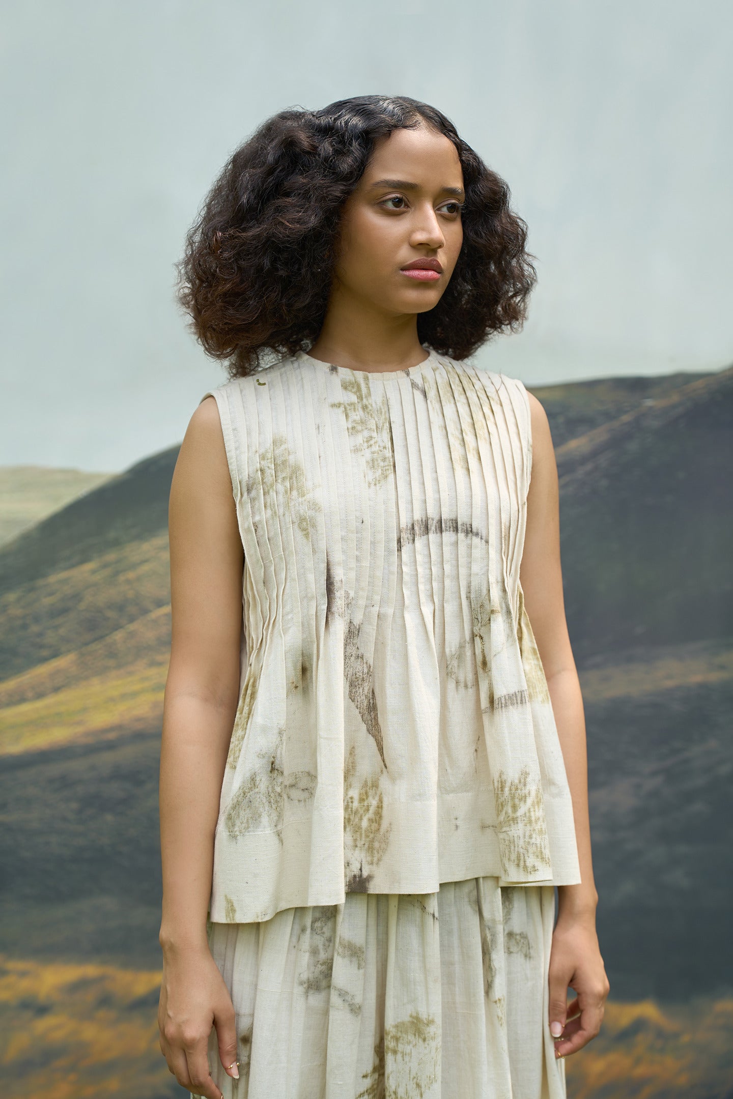 Live Leafy Sleeveless Pintucks Top & Skirt Set