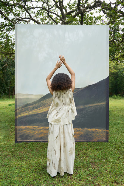 Live Leafy Pintucks Skirt